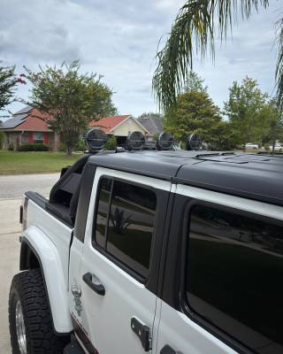 That timeless look, ready for timeless adventures.