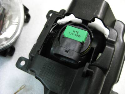 Black Horse Off Road - OEM Replica Fog Light-Clear Plastic-2016-2017 Toyota Rav4 - Image 3