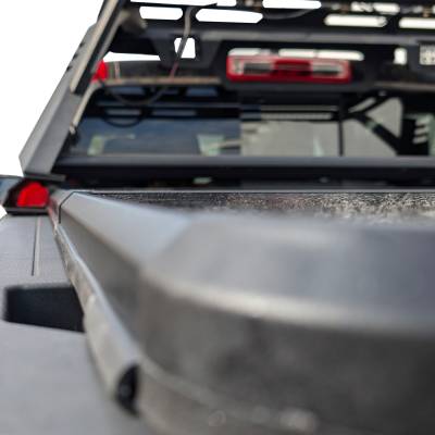 Black Horse Off Road - Hard Tonneau Cover-Black-2015-2023 GMC Canyon/2015-2023 Chevrolet Colorado|Black Horse Off Road - Image 8