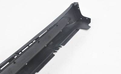Black Horse Off Road - OEM Replica Running Boards Silver For 2021-2026 Mercedes-Benz GL450|2021-2026 Mercedes-Benz GLE53 AMG|2021-2026 Mercedes-Benz GLE63 AMG S | Black Horse Off Road - Image 4